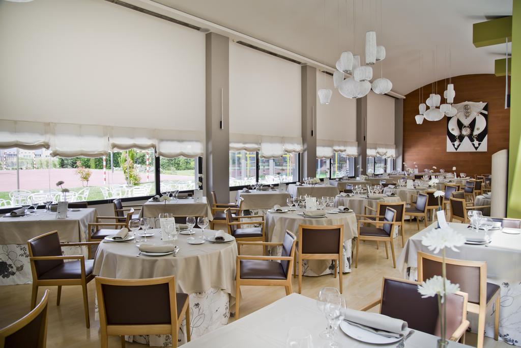 Hq La Galeria Hotel Burgo Exterior foto